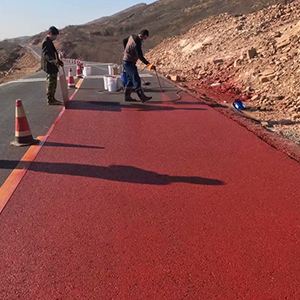 西昌镇一是彩钢瓦喷漆翻新,地面喷涂