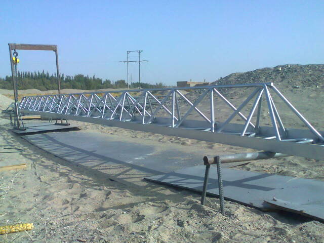 西昌镇专业承揽大中小型喷涂翻新施工业务！